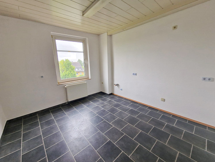 Haus 1-K�che-2.OG Mehrfamilienhaus Bochum / Wattenscheid