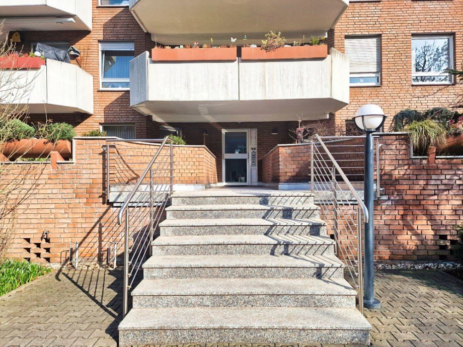 Hauseingang Etagenwohnung Herne