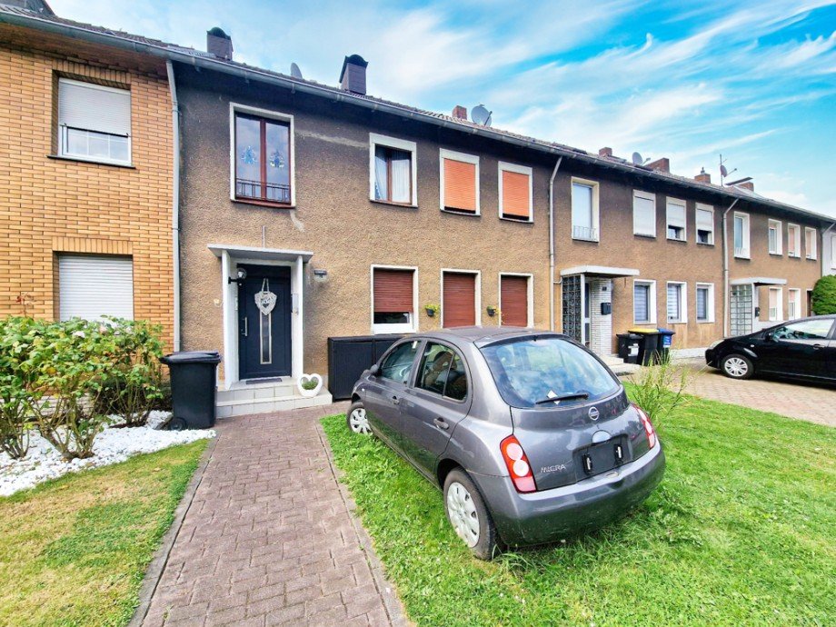 Stra�enansicht Reihenmittelhaus Herne