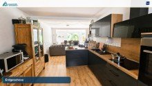 3-Familienhaus Wohnen. Vermieten. Genie�en. - 3-FH mit freier Erdgeschosswohnung und �ber 1.000 m� Gartengl�ck
