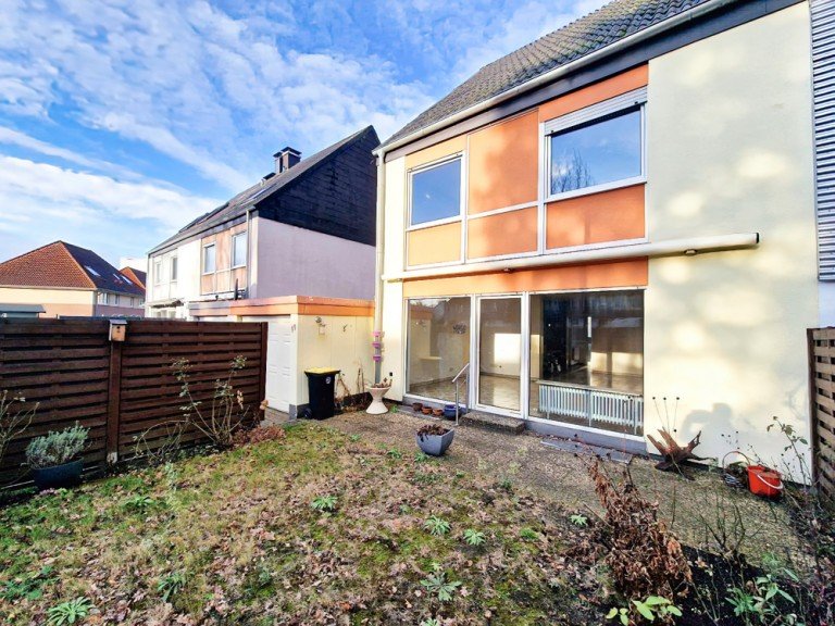 Garten Herne Doppelhaush�lfte VERKAUFT - Ansprechende Doppelhaush�lfte mit Garten und Potenzial zur Wohnraumerweiterung