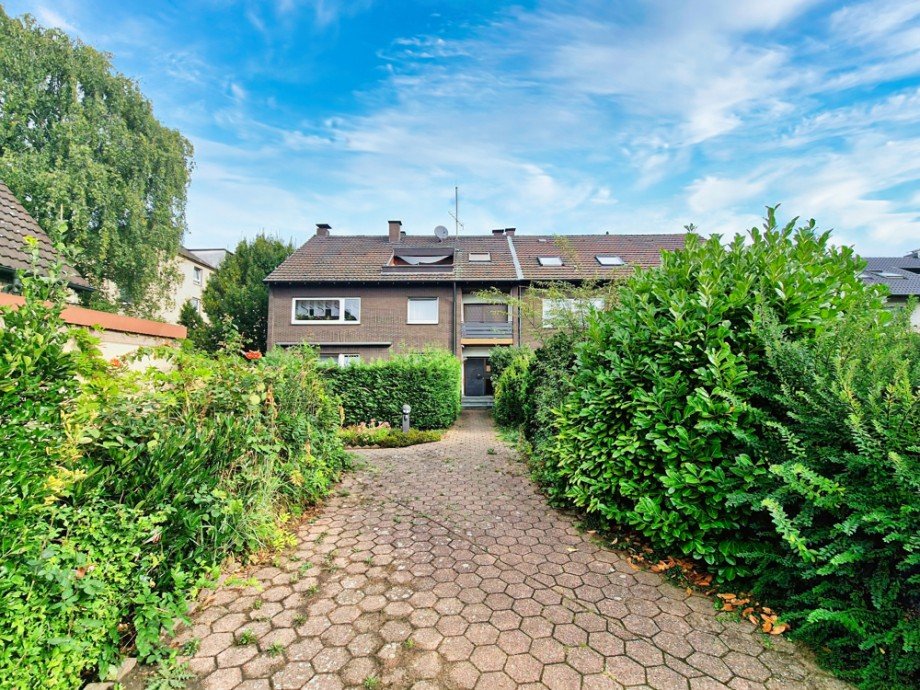 Einfahrt Zweifamilienhaus Herne / Wanne
