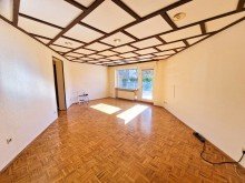 Wohn-Esszimmer 2,5 Zimmer-EG-Wohnung mit Terrasse & Garagenstellplatz - ruhige Sackgassenlage (Erbpacht)