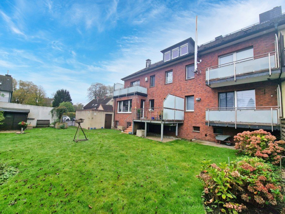 R�ckansicht Mehrfamilienhaus Herne