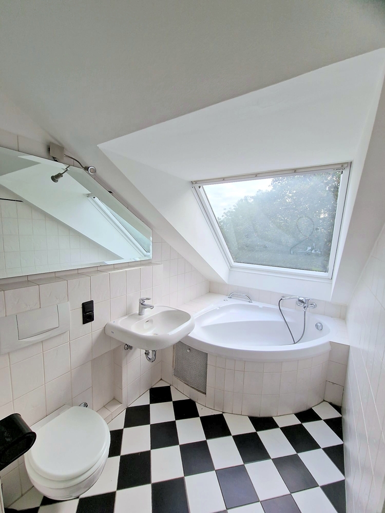 Badezimmer Dachgeschosswohnung Herne