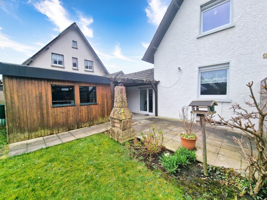 Garten Doppelhaush�lfte Bochum