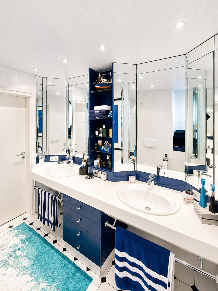 Badezimmer OG Reihenmittelhaus Bochum