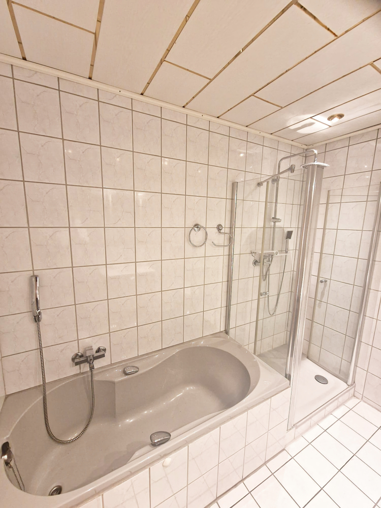 Badezimmer Dachgeschosswohnung Herne