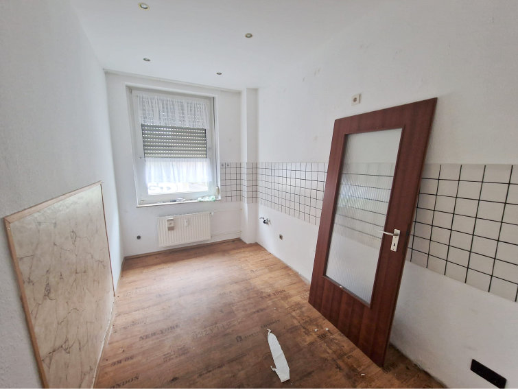 Haus 2-K�che EG Mehrfamilienhaus Bochum / Wattenscheid