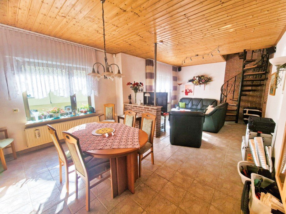 WhatsApp Image 2026-03-12 at 09.03.40 (1) Zweifamilienhaus Herne