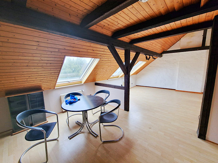 Haus 1 -Wohnzimmer DG Mehrfamilienhaus Bochum / Wattenscheid