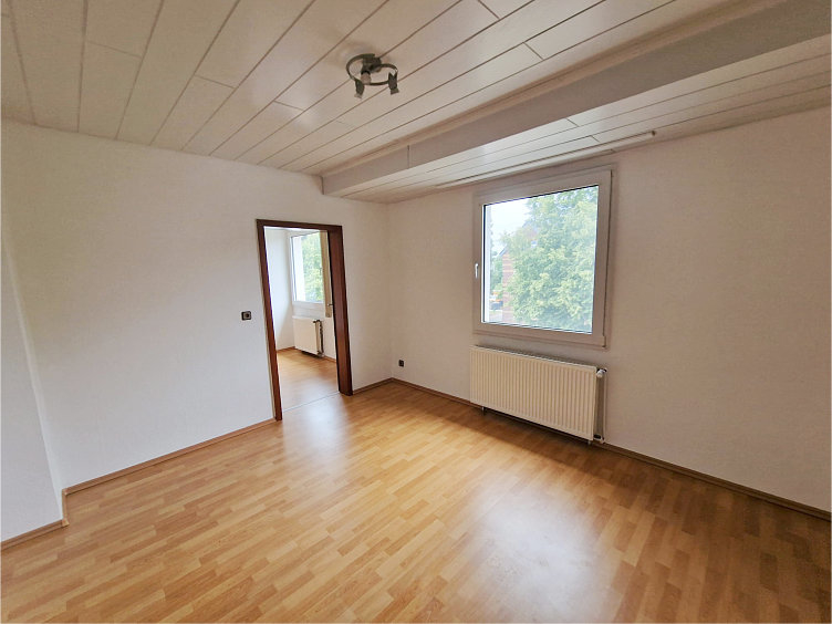 Haus 1-Zimmer-2.OG Mehrfamilienhaus Bochum / Wattenscheid
