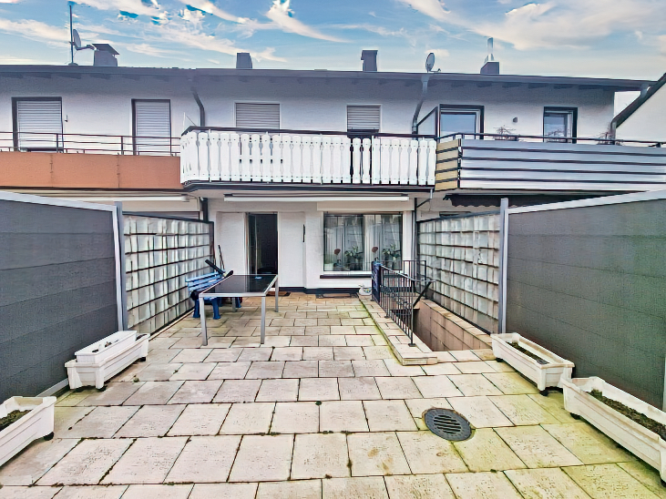 Terrasse Bochum Reihenmittelhaus Ideal f�r Paare oder kleine Familien