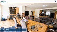 3-Familienhaus Wohnen. Vermieten. Genie�en. - 3-FH mit freier Erdgeschosswohnung und �ber 1.000 m� Gartengl�ck