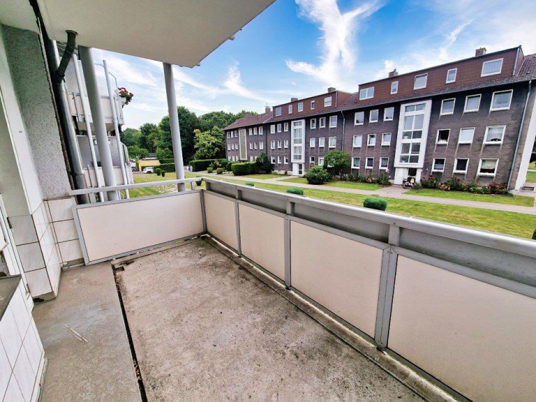 WhatsApp Image 2025-08-19 at 07.40.51 (3) Herne / Holsterhausen Etagenwohnung Solide Kapitalanlage oder neues Zuhause in Herne-Holsterhausen (Erbpacht)