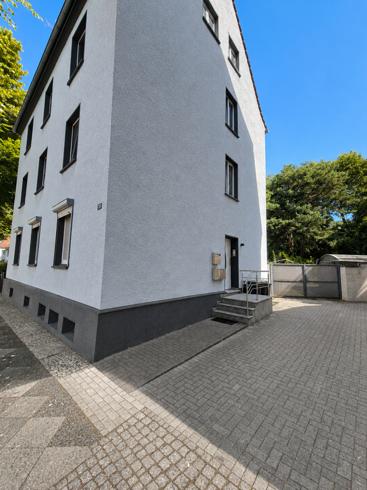 Hofeinfahrt Mehrfamilienhaus Herne