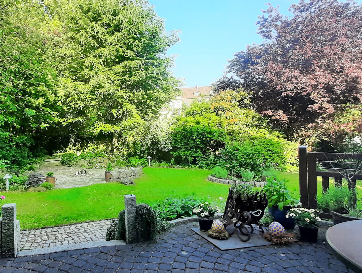 Teilans. Garten Einfamilienhaus Herne