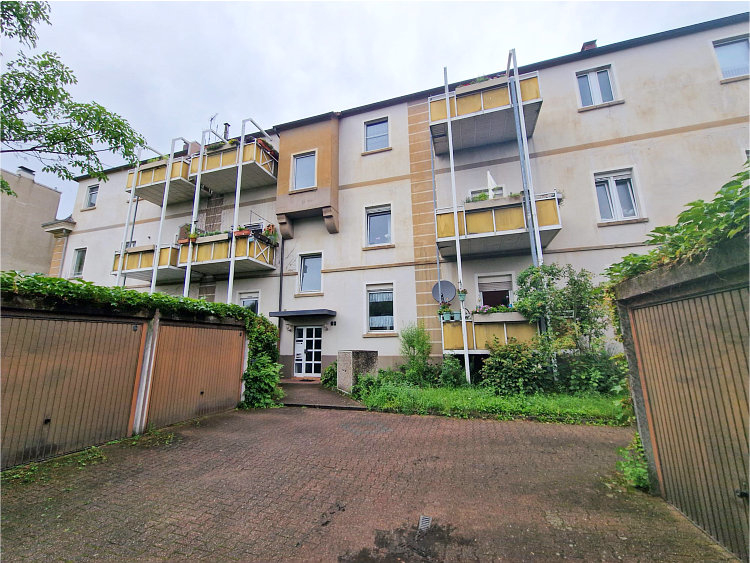 R�ckansicht Mehrfamilienhaus Bochum / Wattenscheid