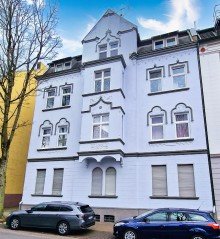 Stra�enansicht MITTEN IN DER CITY - MITTEN IM LEBEN -MFH MIT 6 GARAGEN