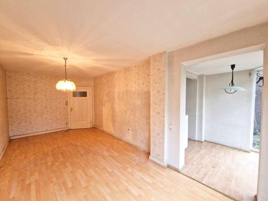 Wohnzimmer EG Mehrfamilienhaus Herne