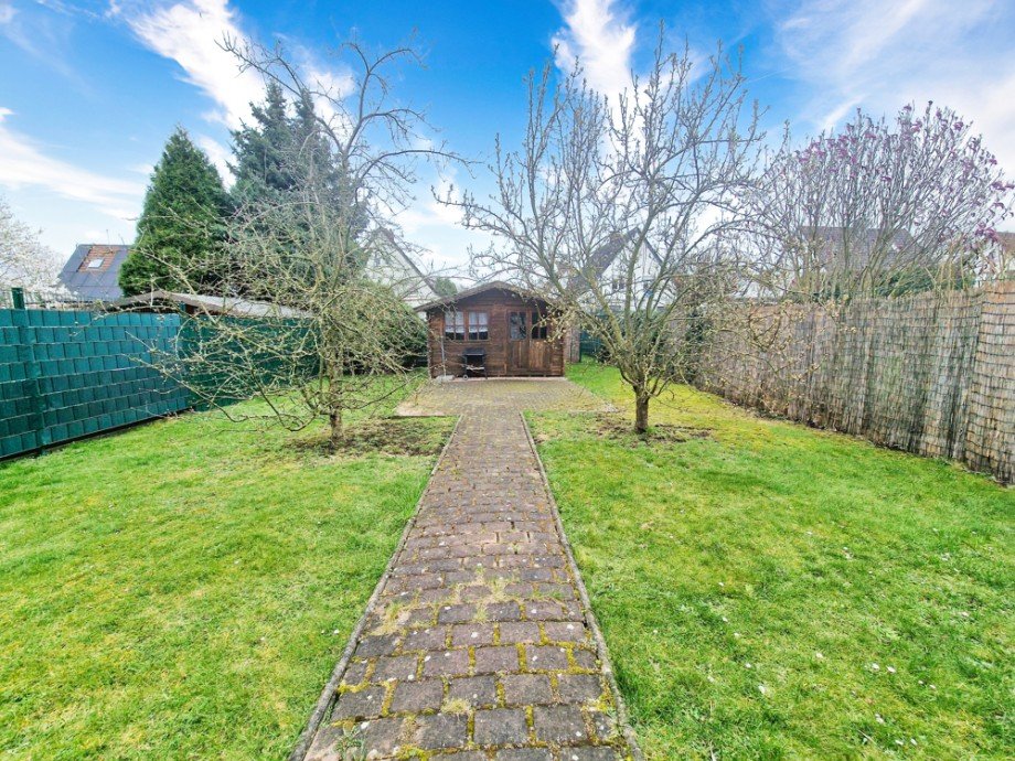 Garten Doppelhaush�lfte Bochum