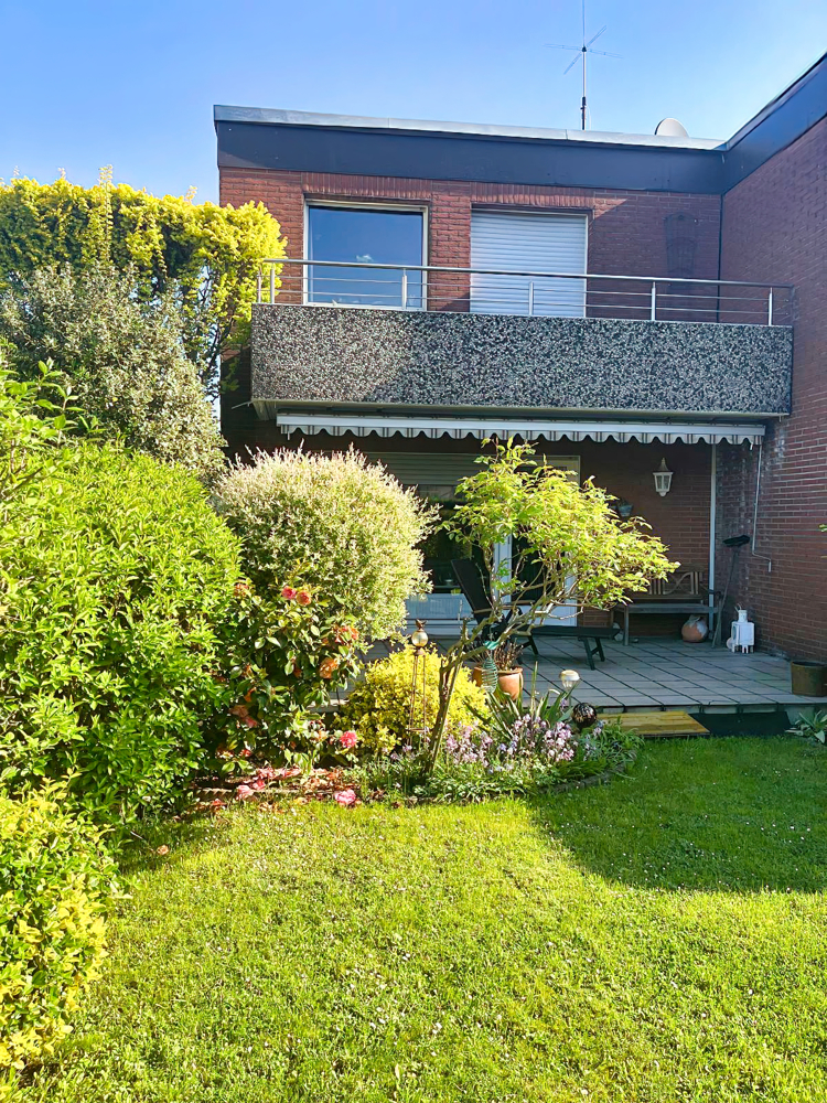R�ckansicht Herne / B�rnig Reihenendhaus Reihenendhaus mit Garten,Balkon, Garage in beliebter Wohnlage von Herne-B�rnig
