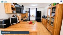 3-Familienhaus Wohnen. Vermieten. Genie�en. - 3-FH mit freier Erdgeschosswohnung und �ber 1.000 m� Gartengl�ck