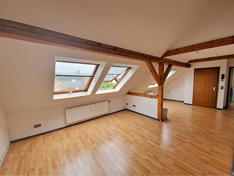 Haus 3-Wohnzimmer-DG Mehrfamilienhaus Bochum / Wattenscheid