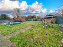 Garten Familienfreundliches Zechenhaus mit gro�em Grundst�ck - optional als Zweifamilienhaus nutzbar