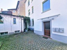 Hof-Eingang Jugendstilhaus mit Gartenidylle in Wanne-S�d - ideal f�r Selbstnutzer und Mehrgenerationenwohnen