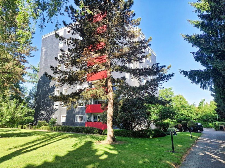 R�ckansicht Herne / S�d Etagenwohnung HERNE-S�D-APPARTEMENT MIT AUFZUG UND BALKON