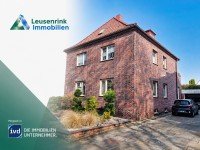 Hauptbild Freistehendes 2-FH mit gro�em Grundst�ck - Wohnung im 1. OG freiwerdend