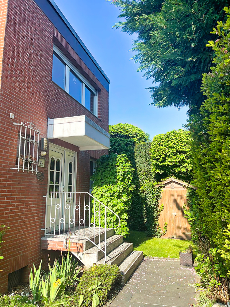 Seitenansicht Reihenendhaus Herne / B�rnig