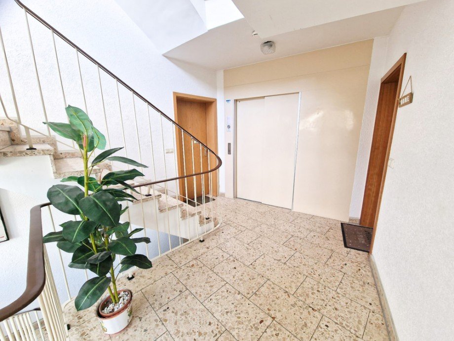 Hausflur EG Etagenwohnung Herne