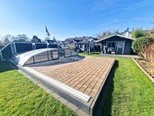 Pool Modernisiertes Reihenmittelhaus - Hochwertige Ausstattung und zeitgem��er Wohnkomfort