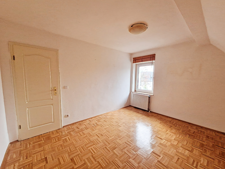 Wohnzimmer Dachgeschosswohnung Bochum