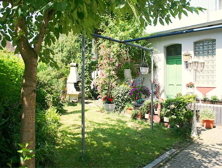 Sommerfoto Mehrfamilienhaus Herne
